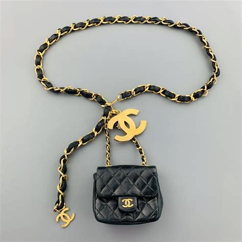 mini sac chanel porté|Chanel belt bag.